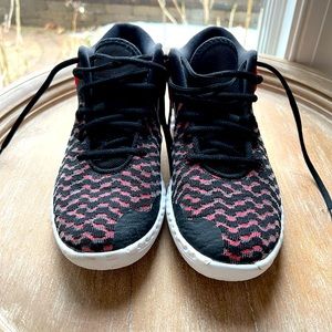 Size 4 youth - Nike KD basketball shoes, worn once indoor court